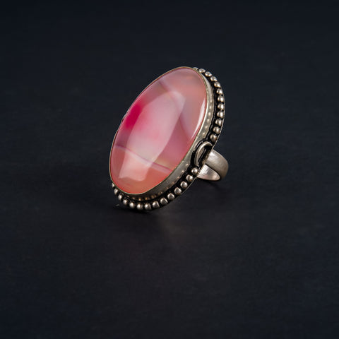 RS148: White Baroque Pearl Ring