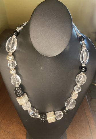 Dark Grey Mini Pearl Necklace