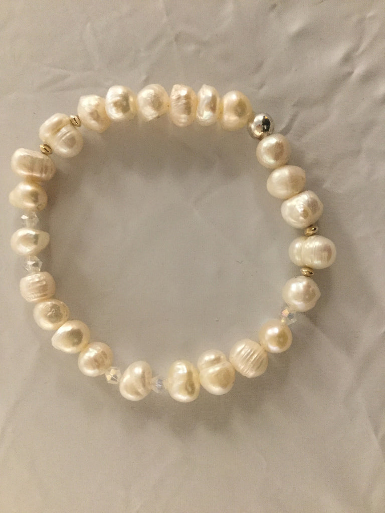 BW1S has 8mm fresh water pearls