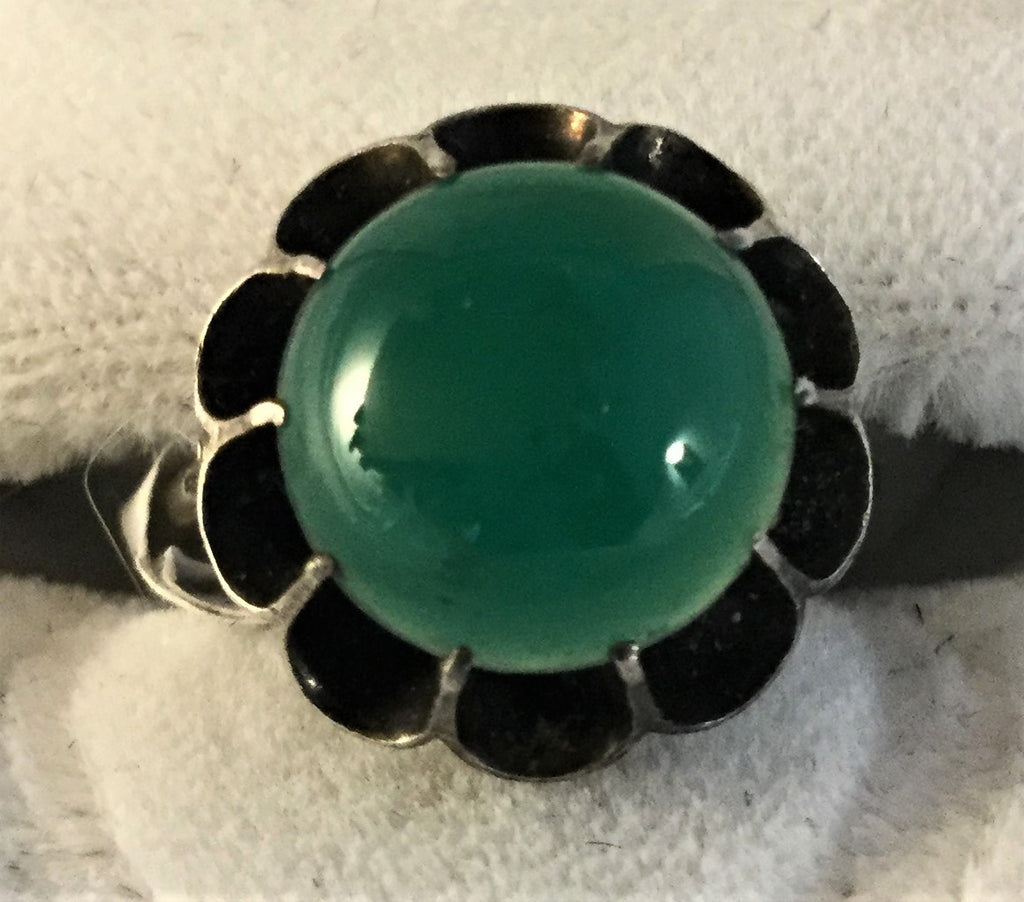 RS109: antique green Carnelian ring