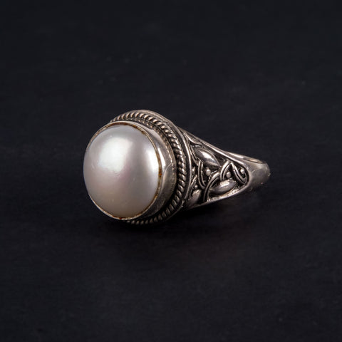 RS149: Solid Sterling Swirl Ring