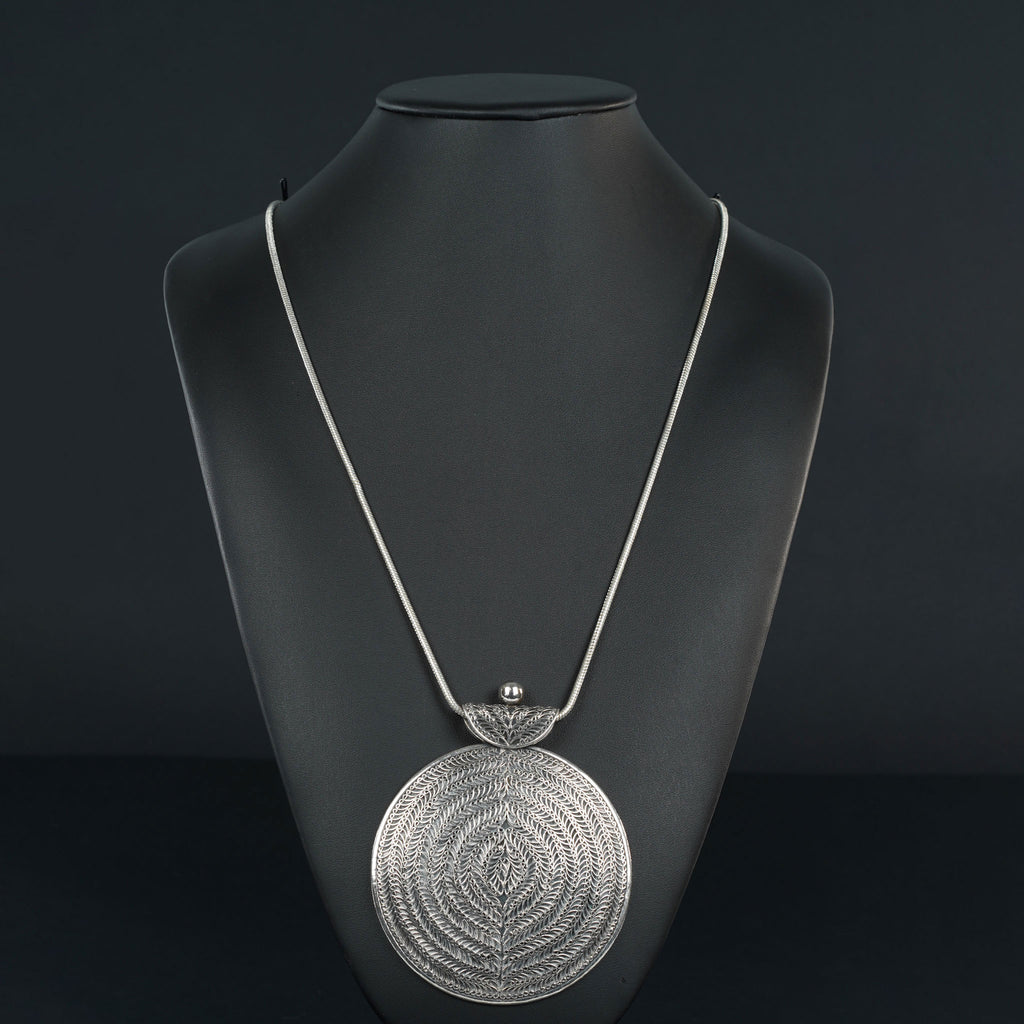SC13 & P61: Sterling Medallion and Chain